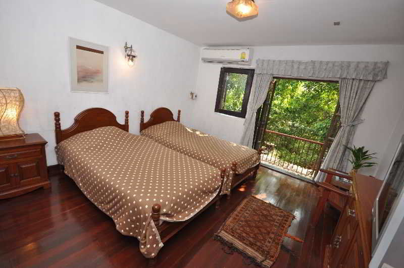 Momchailai Pattaya Retreat Eksteriør billede