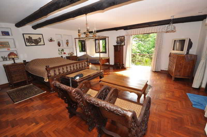 Momchailai Pattaya Retreat Eksteriør billede