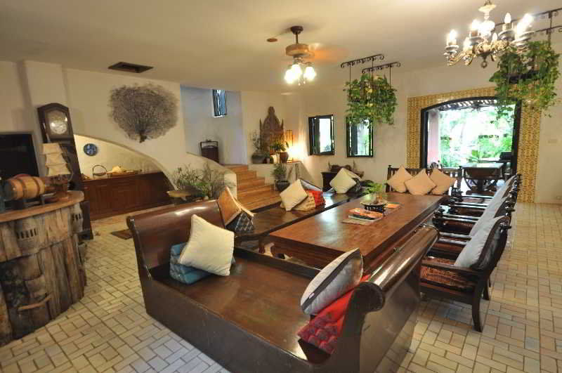 Momchailai Pattaya Retreat Eksteriør billede