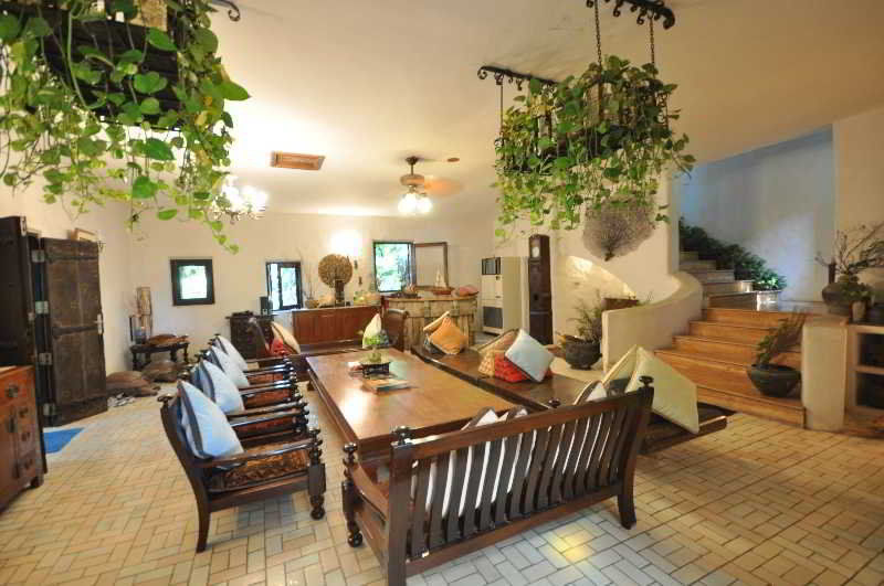 Momchailai Pattaya Retreat Eksteriør billede