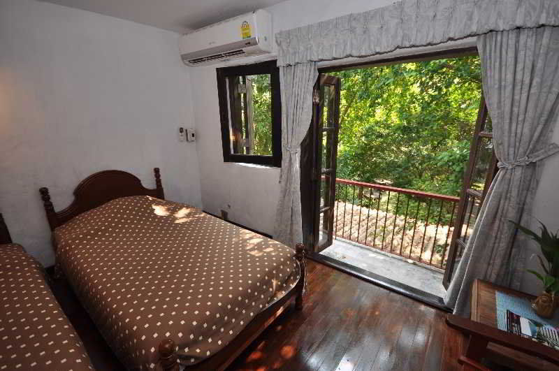 Momchailai Pattaya Retreat Eksteriør billede